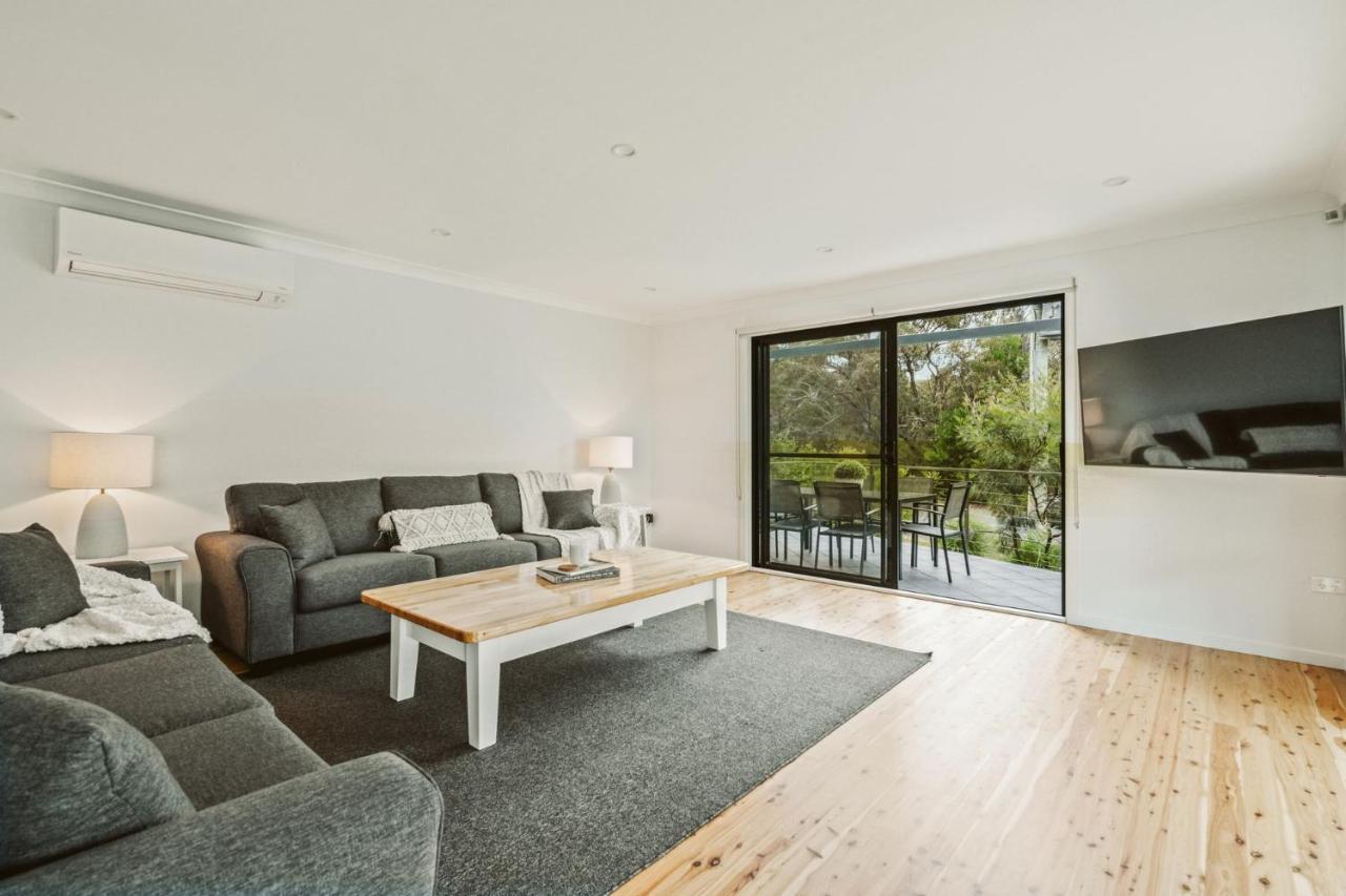 Seahaven Villa Hyams Beach Bagian luar foto