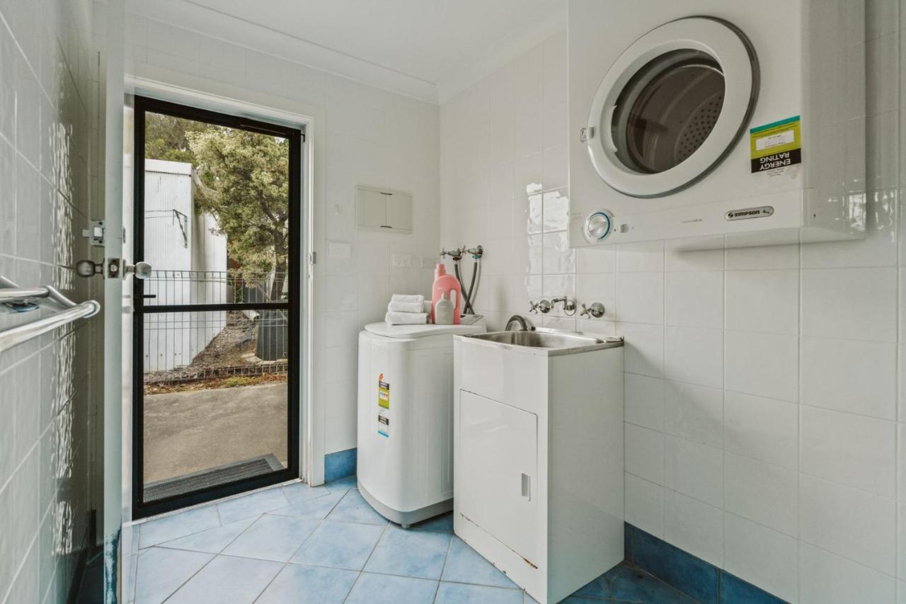 Seahaven Villa Hyams Beach Bagian luar foto